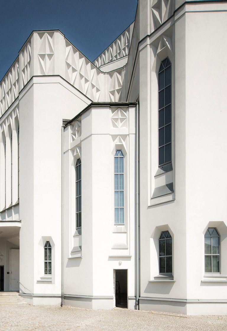 Modernism and Interwar Architecture