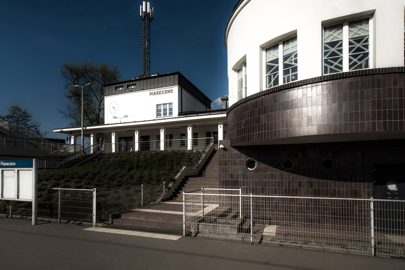 Modernism and Interwar Architecture